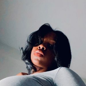 Meet your Posher, Dwana